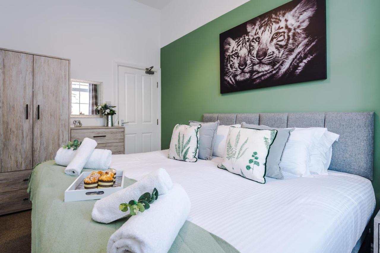 Bright 1-Bed Apartment In Chester By 53 Degrees Property, Ideal For Professionals & Couples, Great Location - Sleeps 4 Екстериор снимка