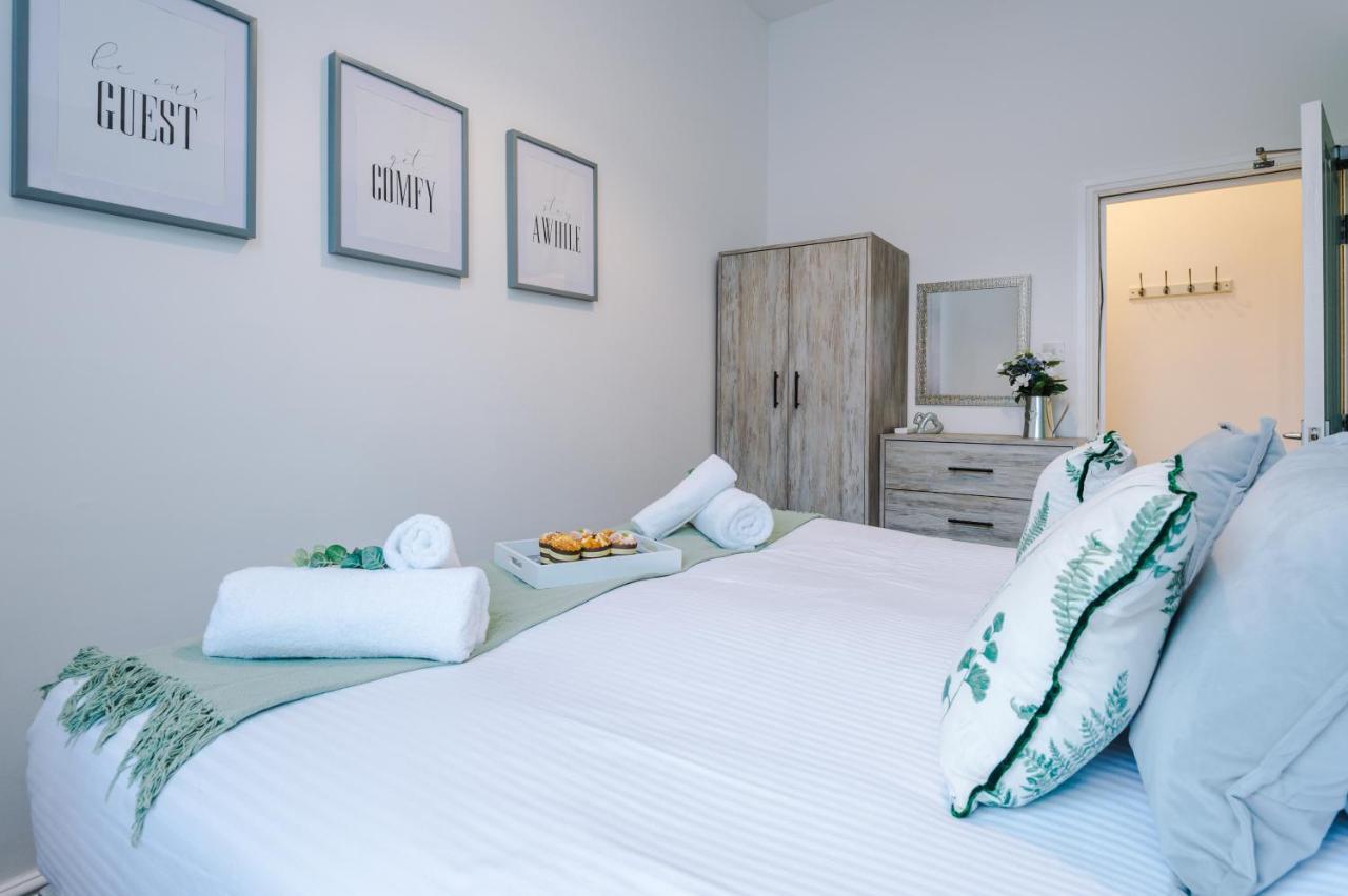 Bright 1-Bed Apartment In Chester By 53 Degrees Property, Ideal For Professionals & Couples, Great Location - Sleeps 4 Екстериор снимка